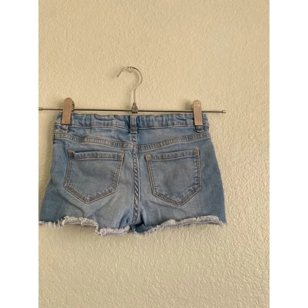 OshKosh B'gosh Embroidered Fruit Denim Shorts Size 5T